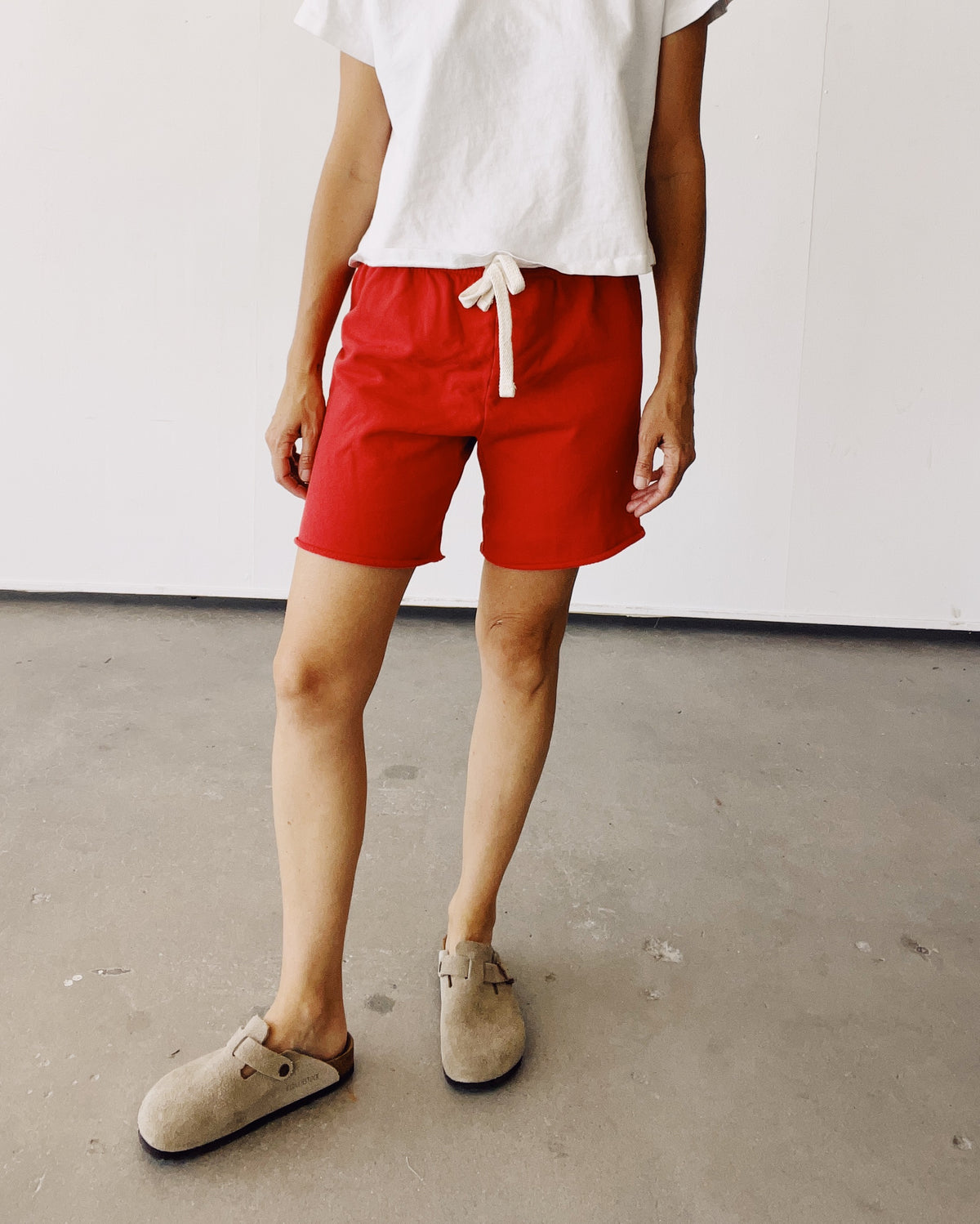 The Sweat Shorts Red
