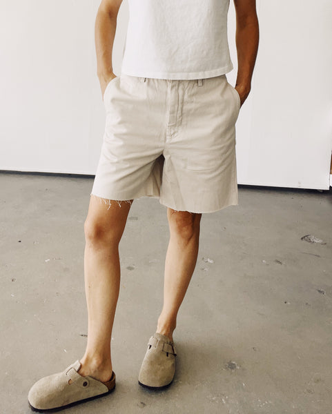 The Buckle Back Trouser Shorts Khaki